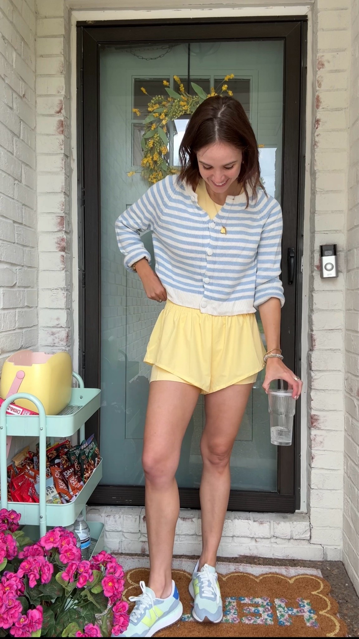 Wearing small in cardigan and sports bra, medium in shorts! 

Mom outfits // casual outfit idea // @POPFLEX

#LTKgrwm #LTKootd #LTKmomlife