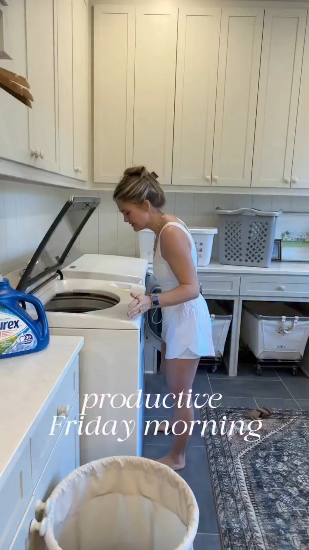 A good productive Friday morning!! A good workout, clean house, & a fresh tan! Let’s do it 👏🏽😜 #fyp #family #momlife #reality #Vlog