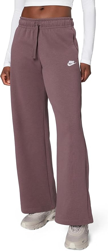 Nike Women's Sportswear Club Fleece Mid-Rise Wide-Leg Sweatpants | Amazon (US)