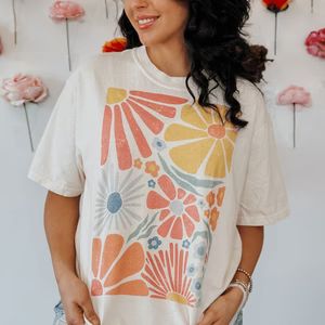 Colorful Retro Flowers Tee | Mountain Moverz