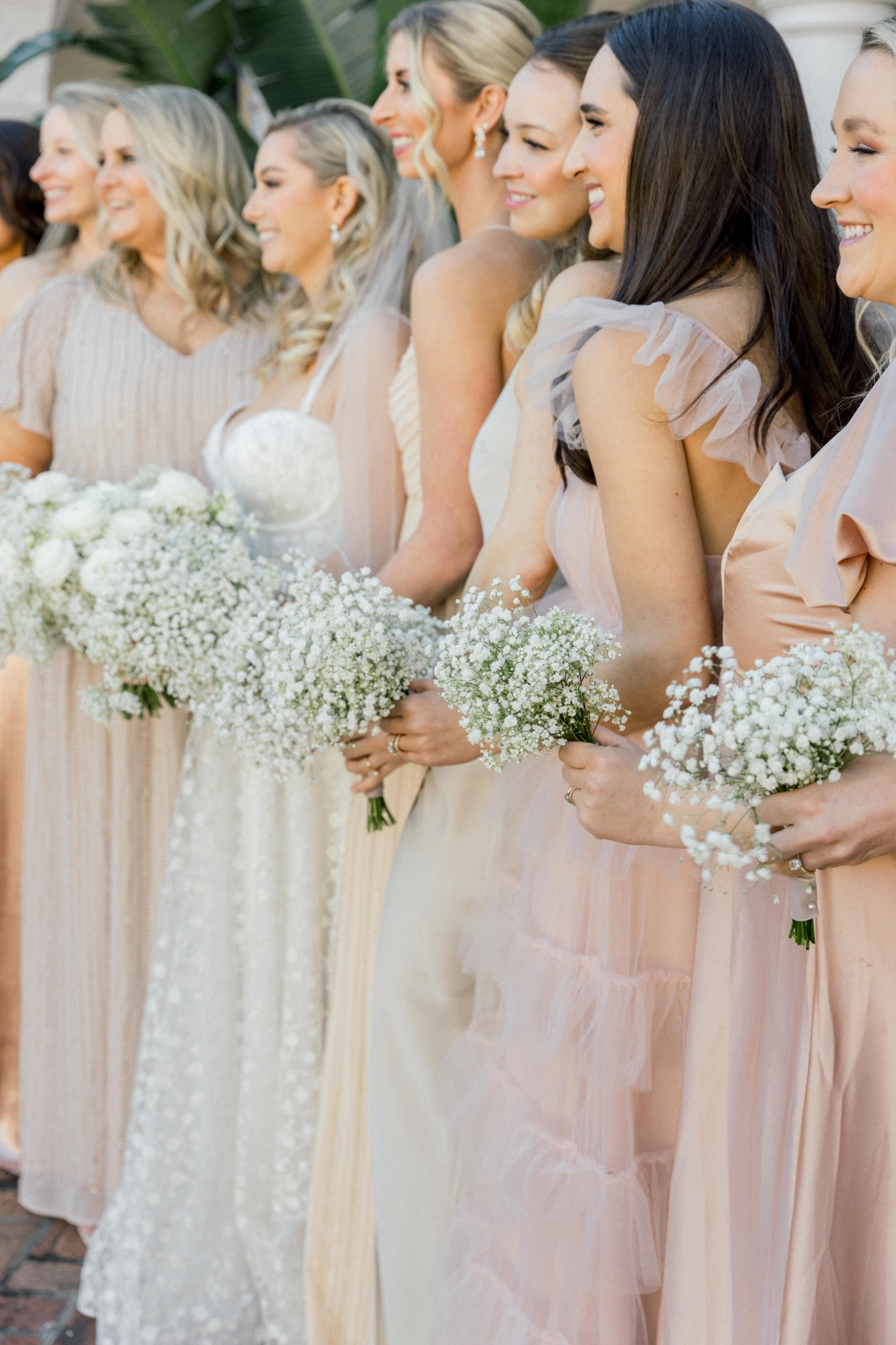 I love mini bouquets for your bridesmaid dresses and I’ve linked champagne and rose gold dresses!

wedding guest dress, bridesmaid dress, wedding guest gown

#LTKSeasonal #LTKStyleTip #LTKWedding