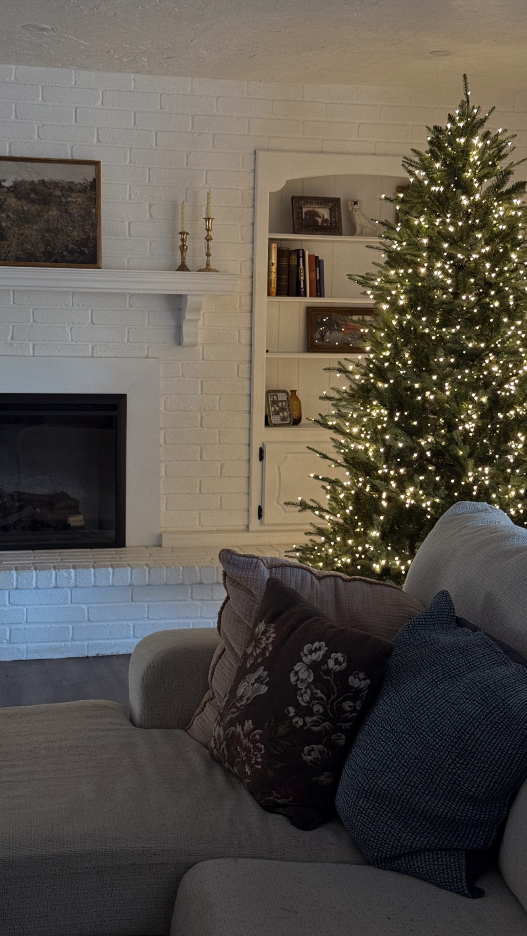 if you’ve been asking yourself if the viral christmas tree from home depot is worth it? the answer is yes. 

#LTKHome #LTKHoliday #LTKSeasonal