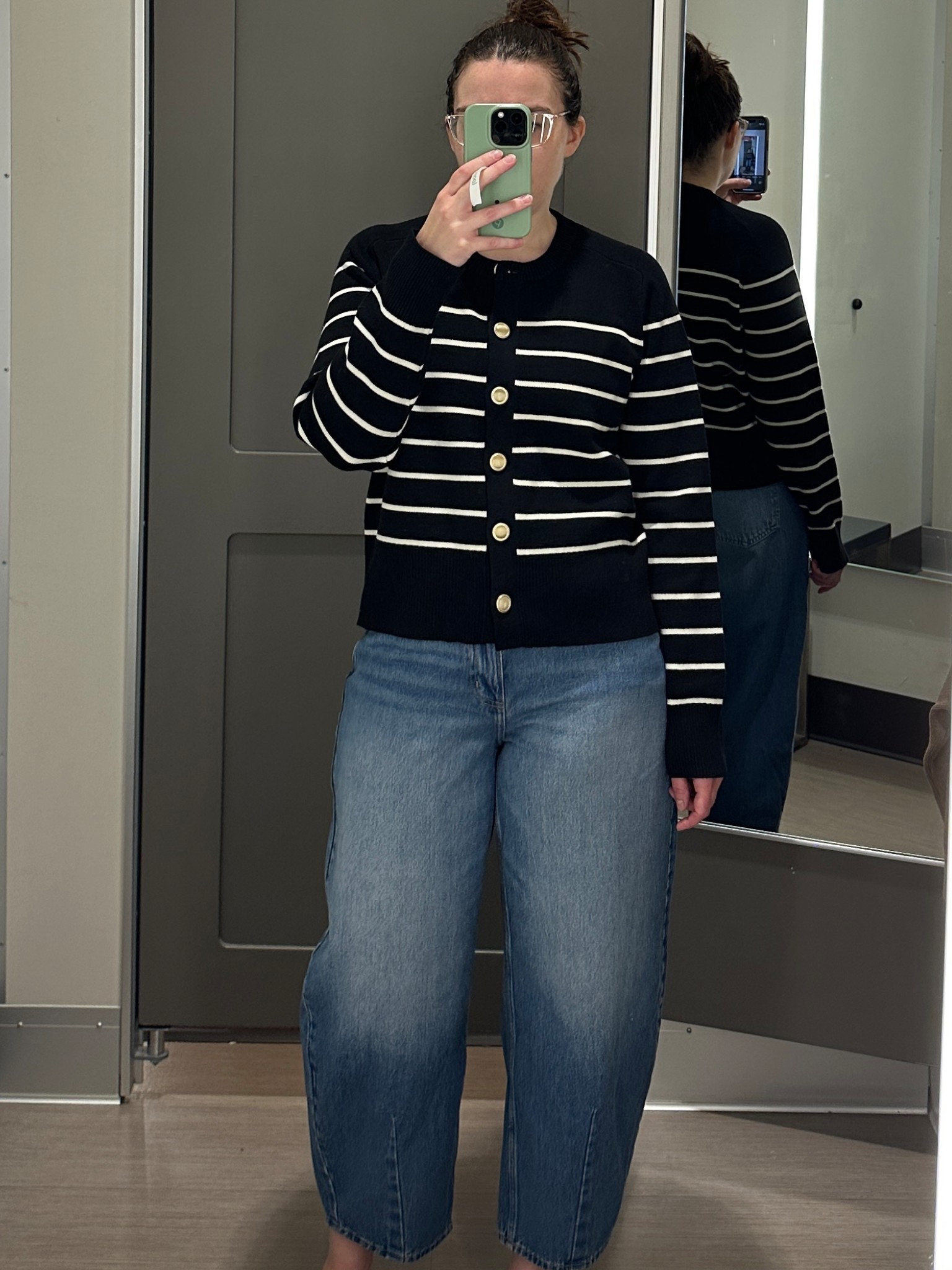 Tried on barrel jeans for the first time and I…didn’t hate them? Shocking 😂 I’m wearing a size 8 in the jeans and a medium in the cardigan.

#LTKStyleTip #LTKWorkwear #LTKFindsUnder50
