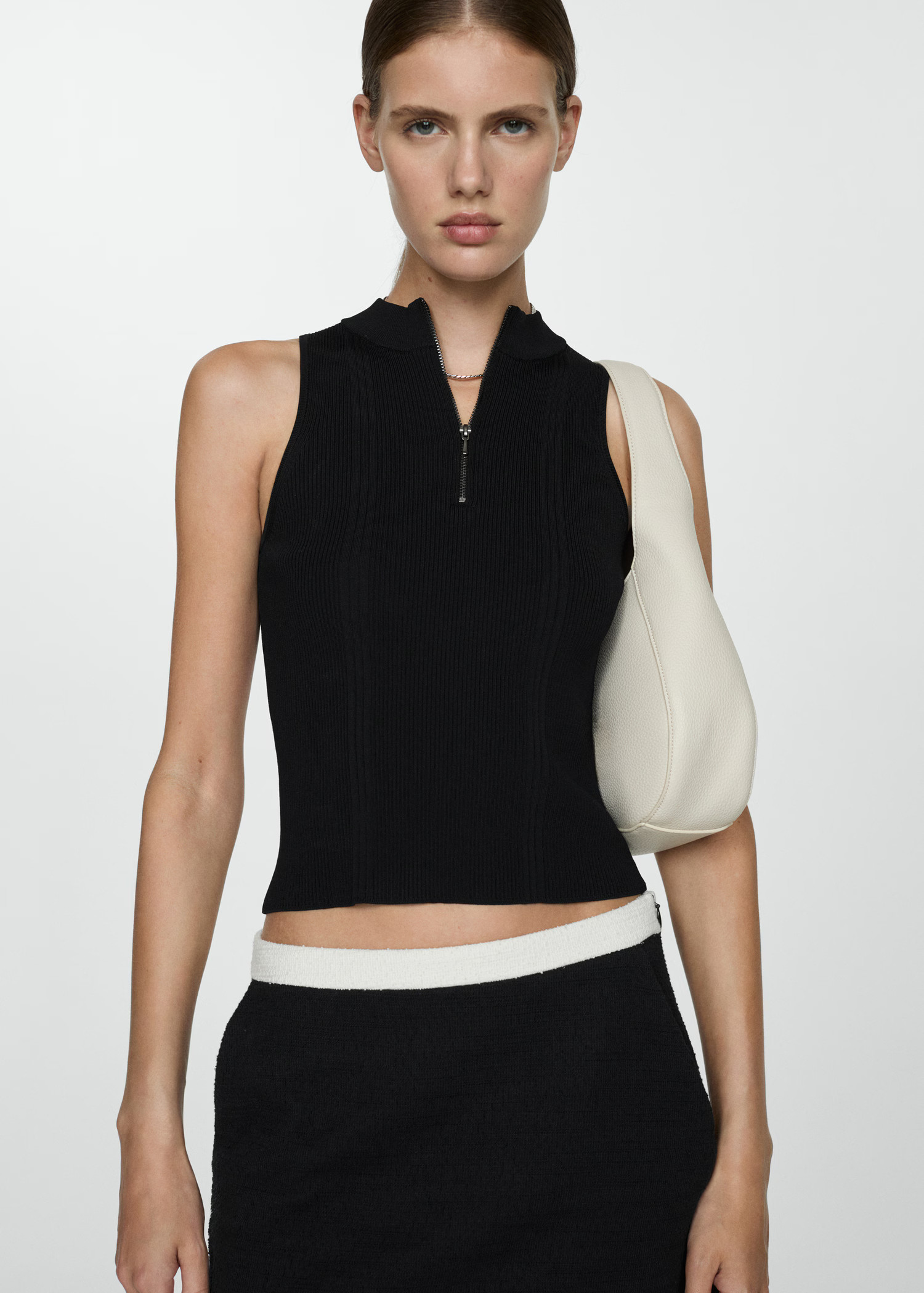 Tweed miniskirt - Women | MANGO United Kingdom | MANGO (UK)