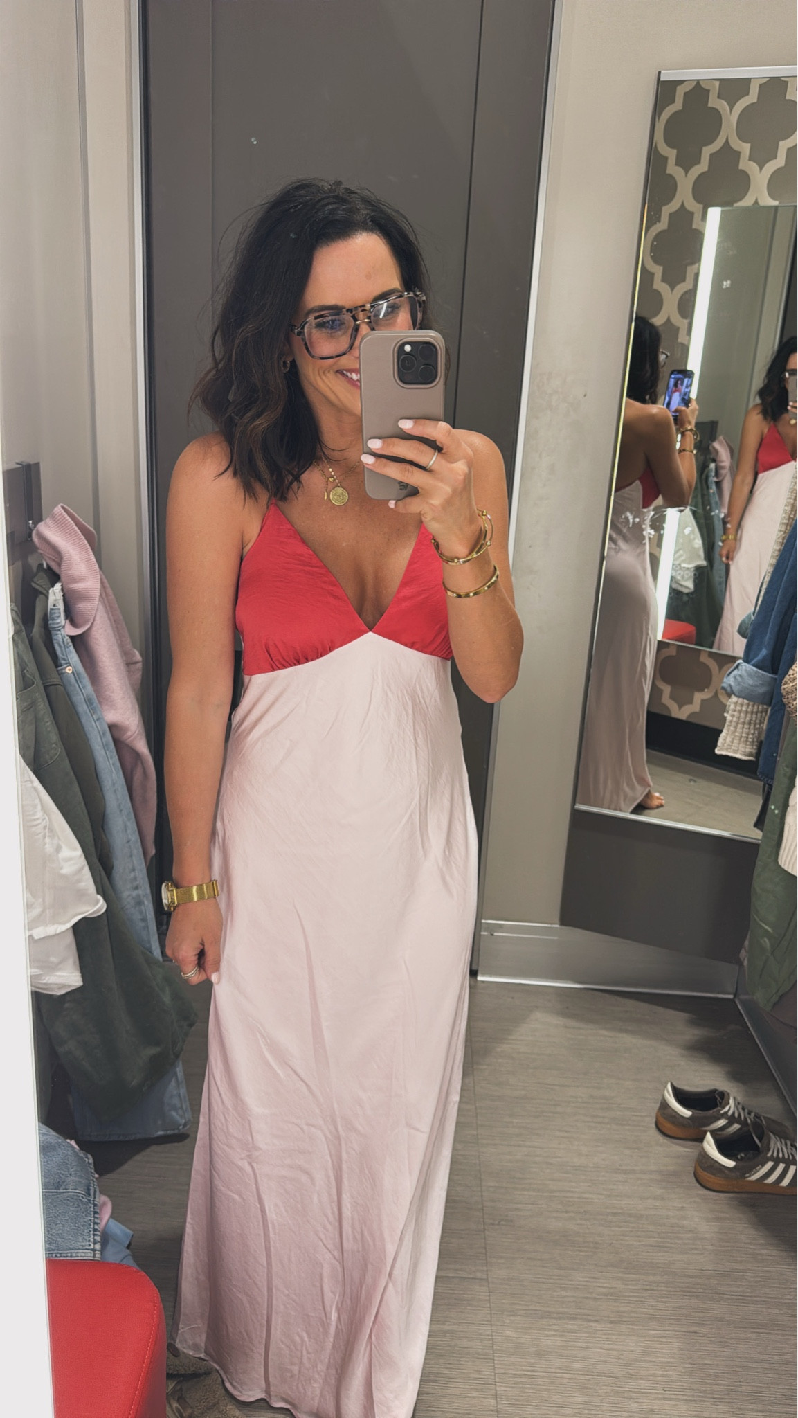 Yall, I'm loving this maxi dress! So classy and timeless perfect for your next vacation. Run to @Target - So pretty and so comfortable. 

Mom approved dress maxi target finds classy mom approved dresses summer vacation long dresses affordable comfortable dress mom life outfit of the day resort ready vacation wear VintagePickin

#LTKootd #LTKPetite #LTKTravel