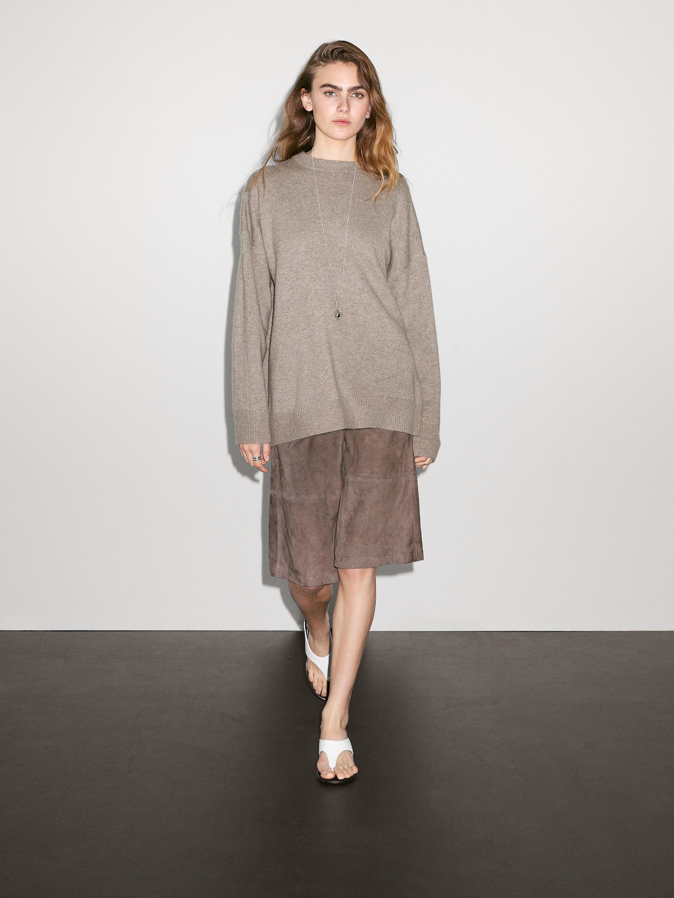 100% cashmere oversize knit sweater | Massimo Dutti US