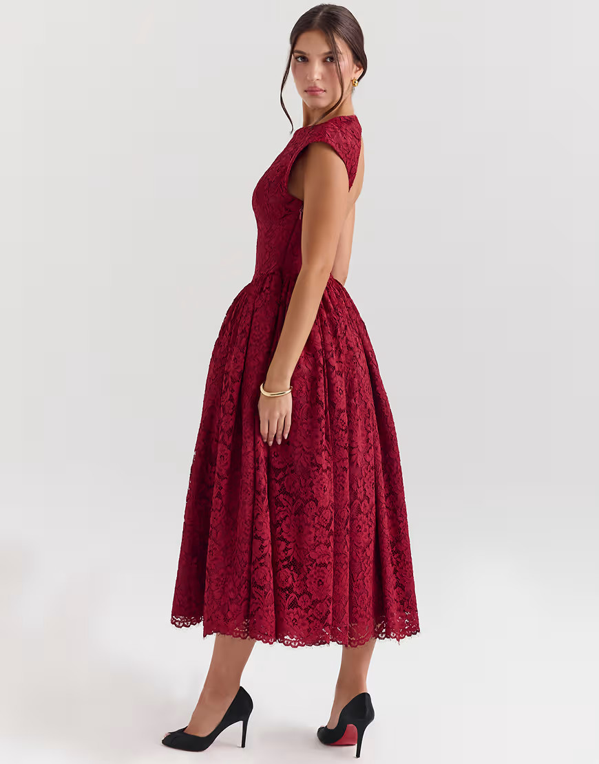 House of CB Debutante lace backless midi dress in berry-Red | ASOS (Global)