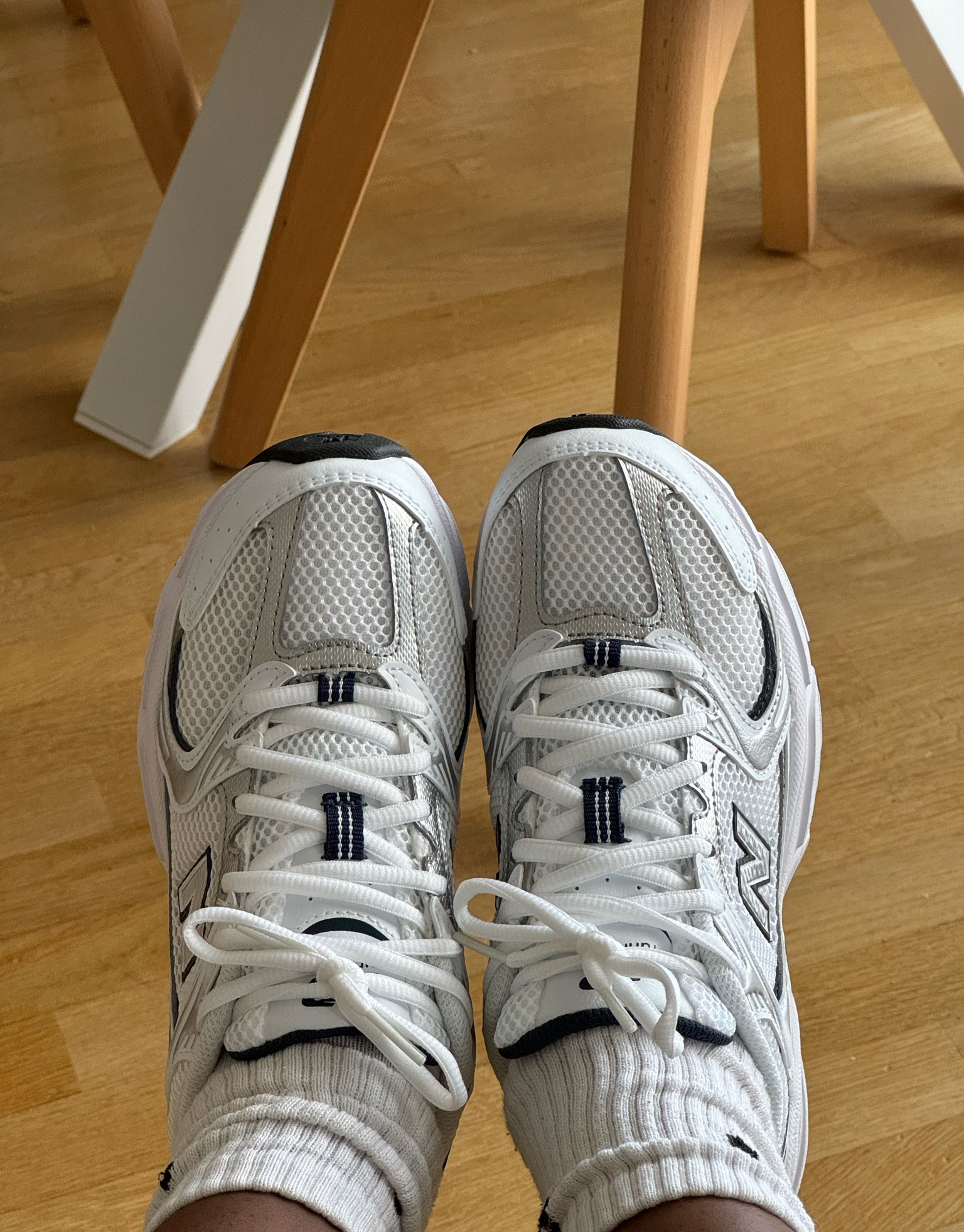 NEW BABES • LA paire de running qu’il vous faut, pas une autre, celles ci !

#LTKautumn #LTKfrance