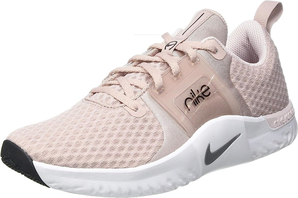 Nike Women's Gym Sneaker | Amazon (US)