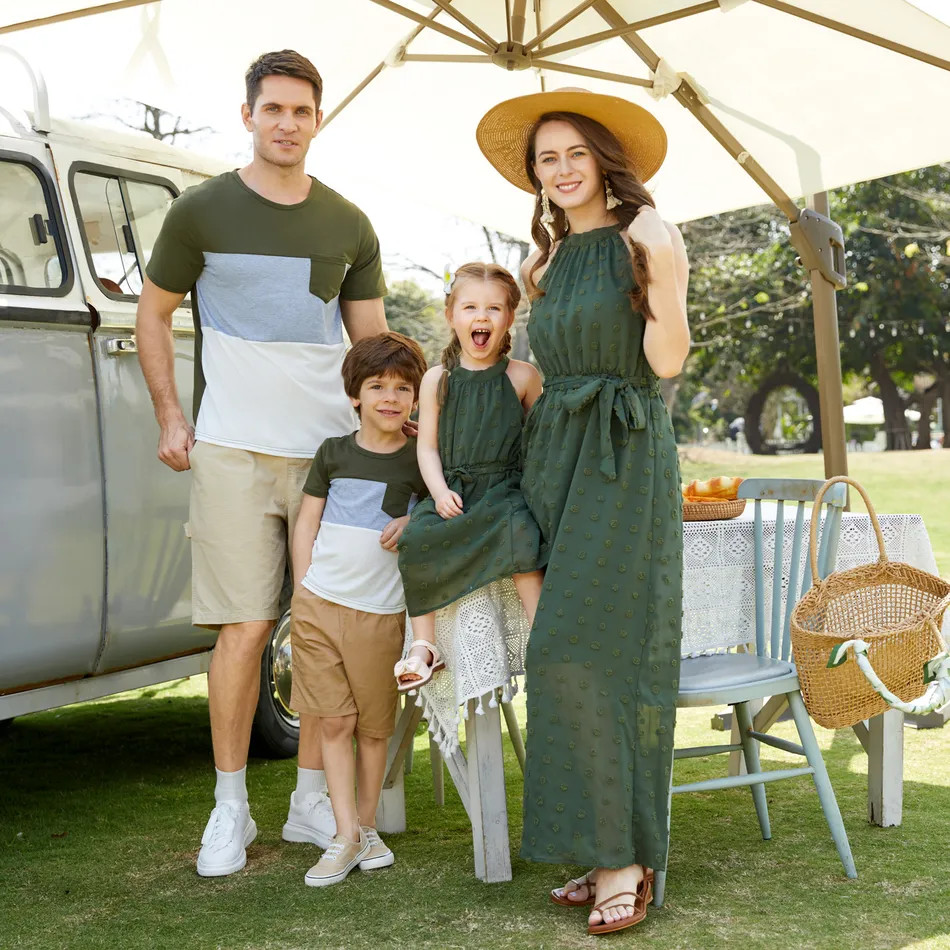 Family Matching Dark Green Swiss Dot Halter Neck Sleeveless Maxi Dresses and Colorblock Short-sle... | PatPat