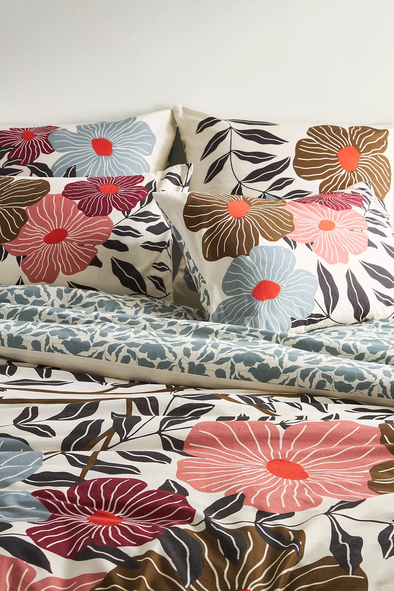 McKenzie Parrott Floral Threads Organic Cotton Printed Floral Duvet Cover | Anthropologie (US)
