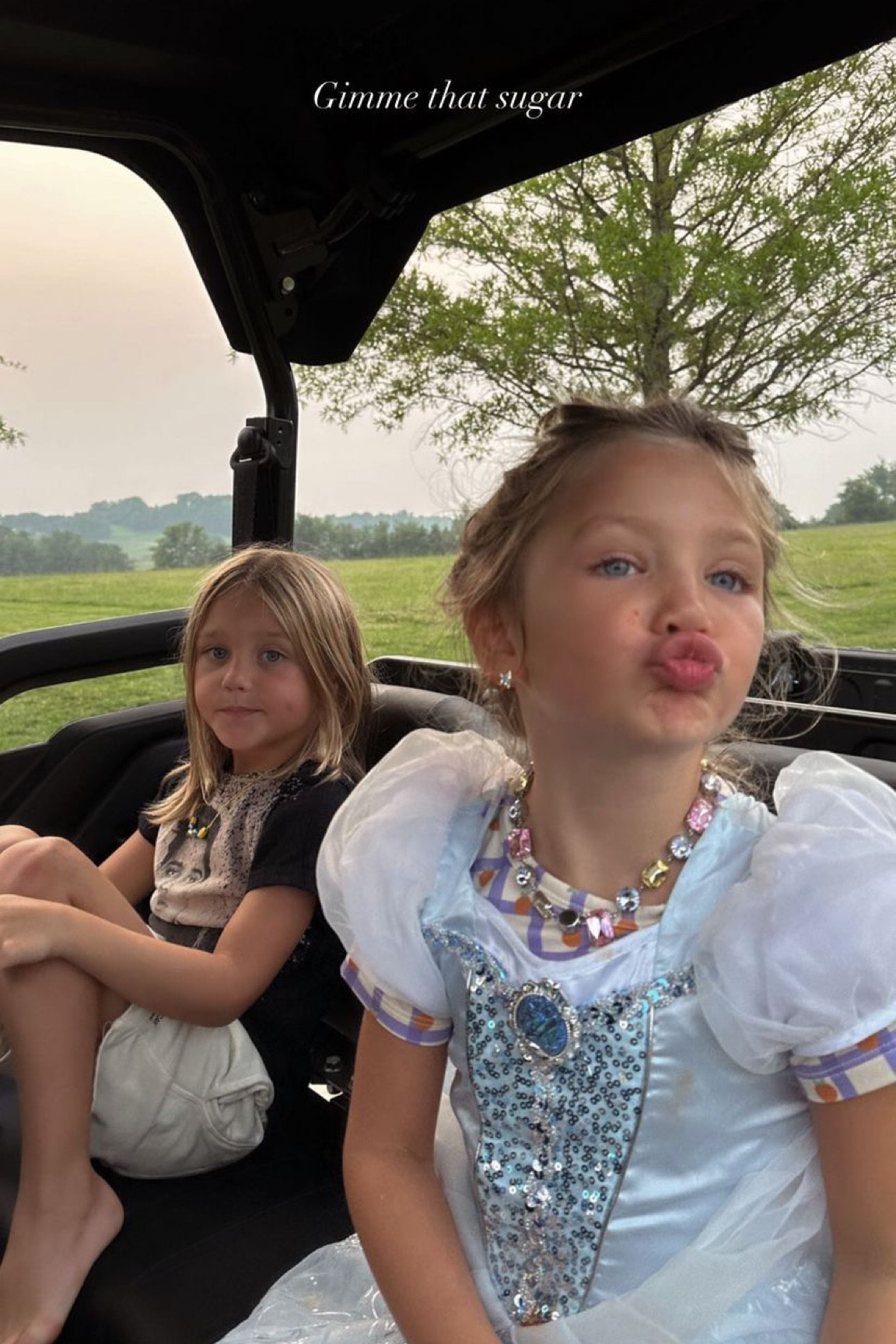 A slow Sunday 🤍 

girls l kids l girls fashion l kids fashion l princess

#LTKkids