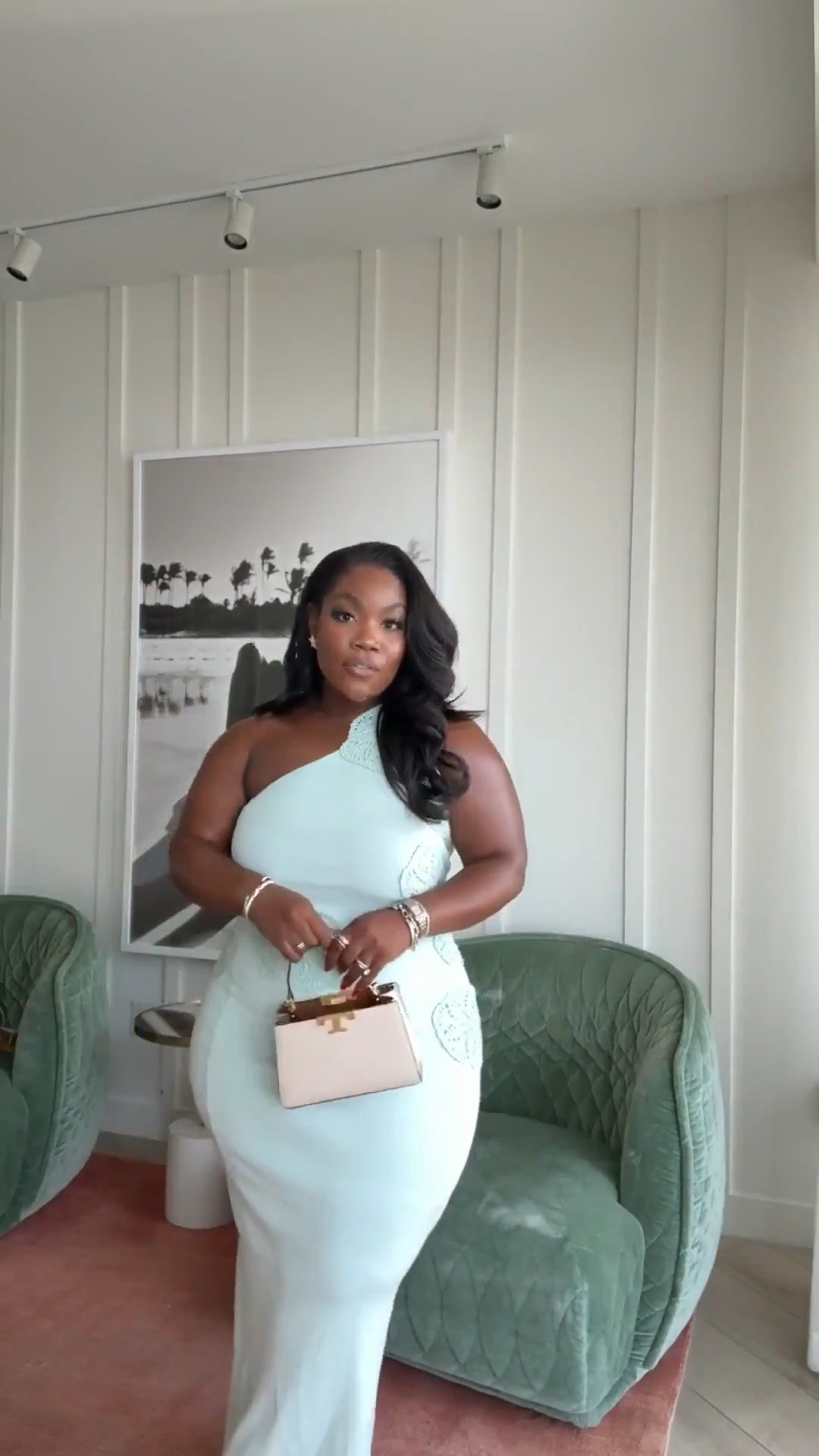 Resharing my outfit from the Miami Swim Week Sports Illustrated Show ✨

Love this Meshki dress cause it gives all the resort chic vibes and has the perfect fit for a curvy midsize body.

Vacation outfits beach, spring outfits, Emmy Petit

#LTKPetite #LTKMidsize #LTKSeasonal