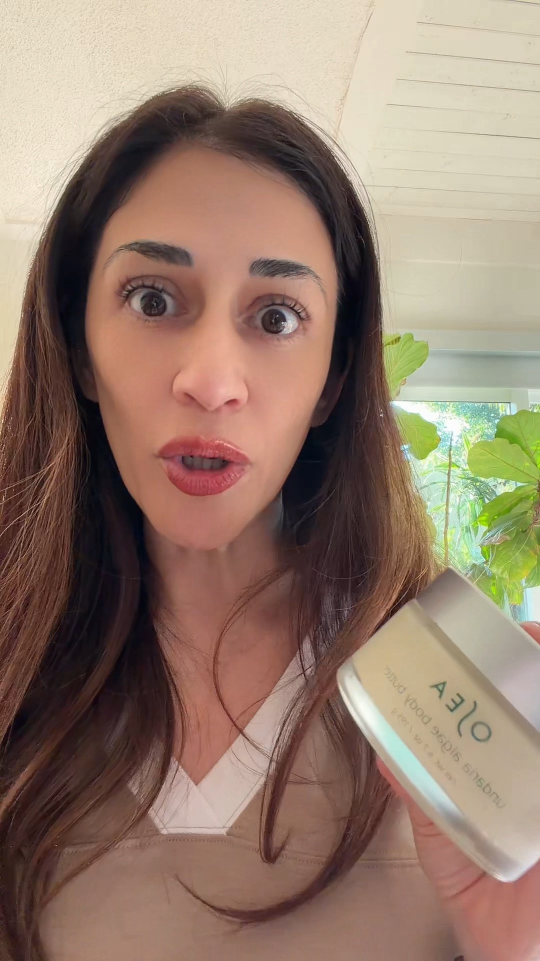 if your skin looks dry or crepey this is the body butter that makes a noticeable difference. Osea Undaria Algae formula is rich but melts in fast and gives that soft firm glow #Hydration #BodyButter #osea #MatureSkin.


#LTKValentine #LTKOver40 #LTKBeauty