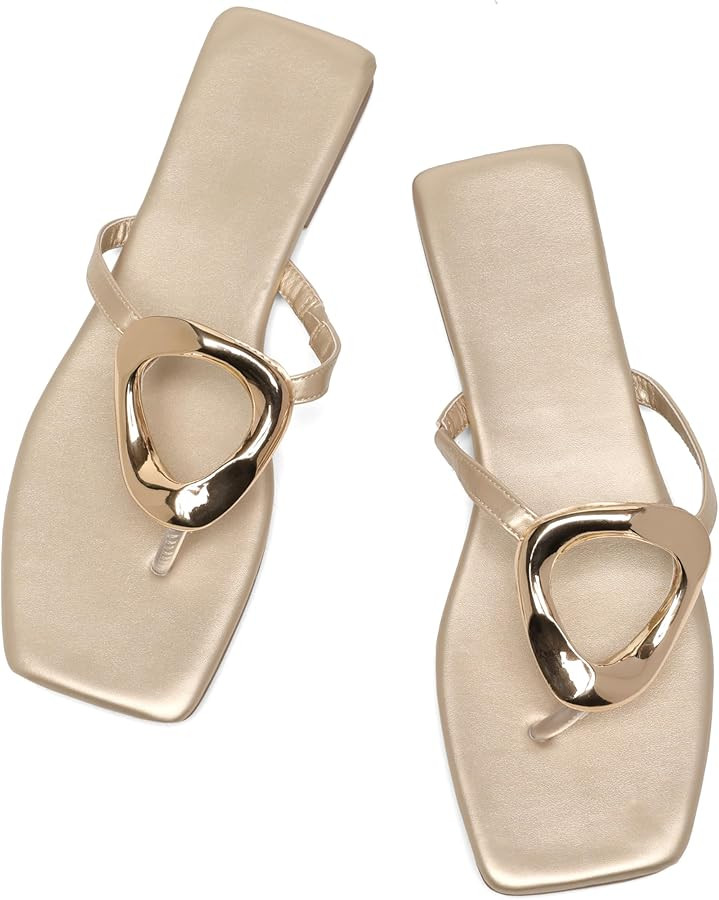 Women's Flat Flip Flop Summer Sandals,Ladies Cute Trendy Comfortable Memory Foam Clip Square Toe ... | Amazon (US)