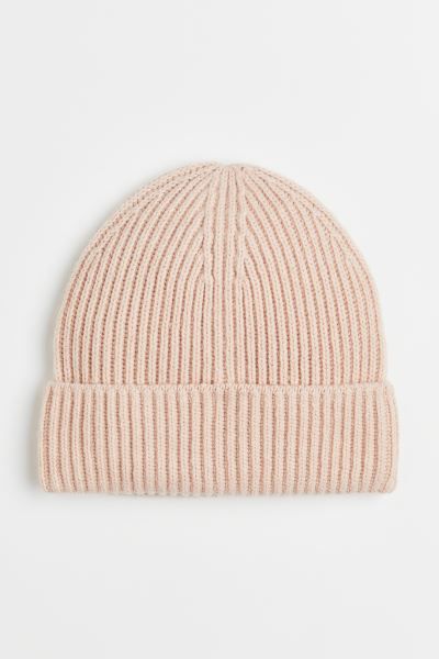 Rib-knit hat | H&M (UK, MY, IN, SG, PH, TW, HK)