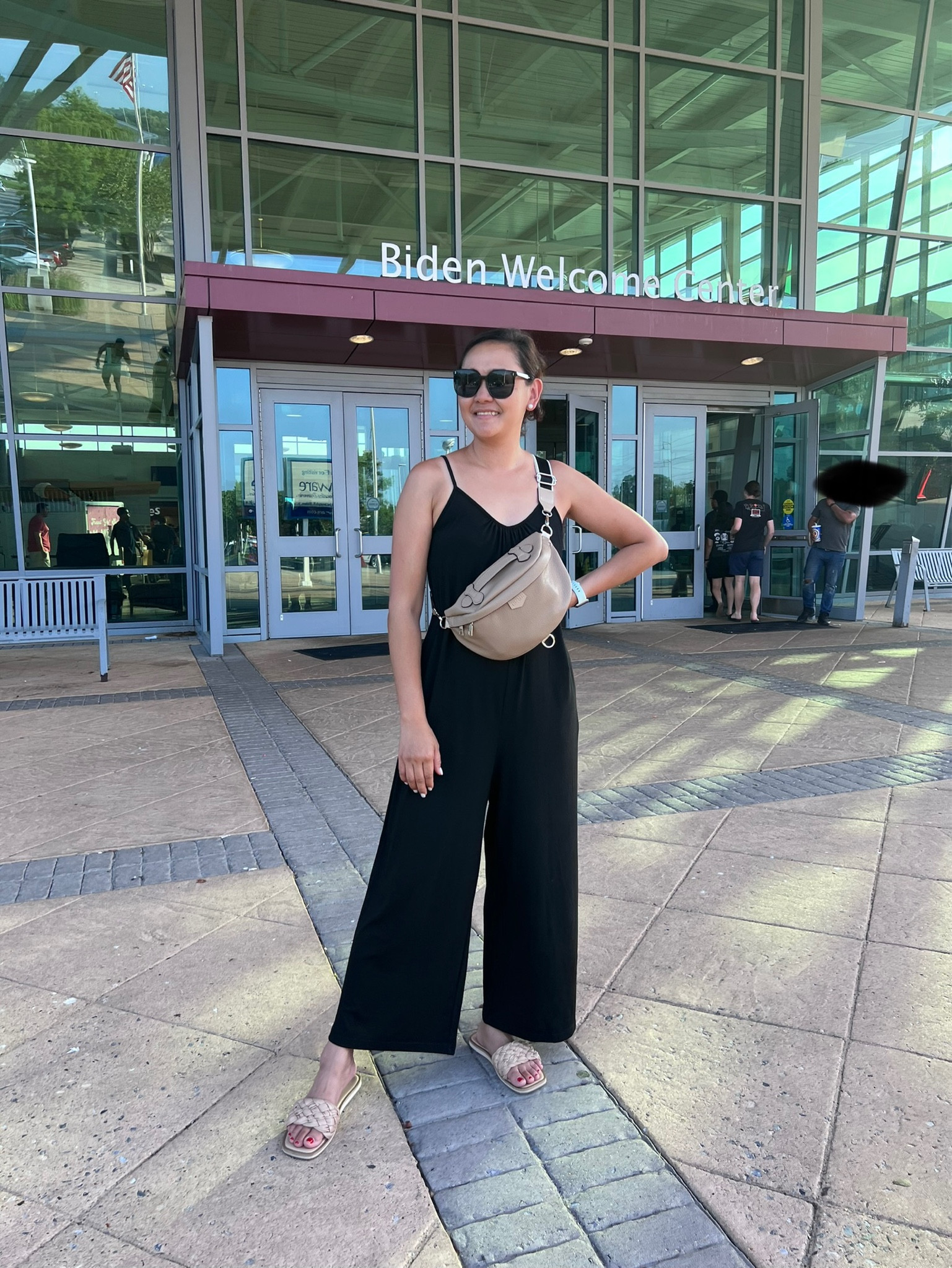 Casual outfit, travel outfit, jumpsuit so comfy 

#LTKtravel #LTKunder50 #LTKstyletip