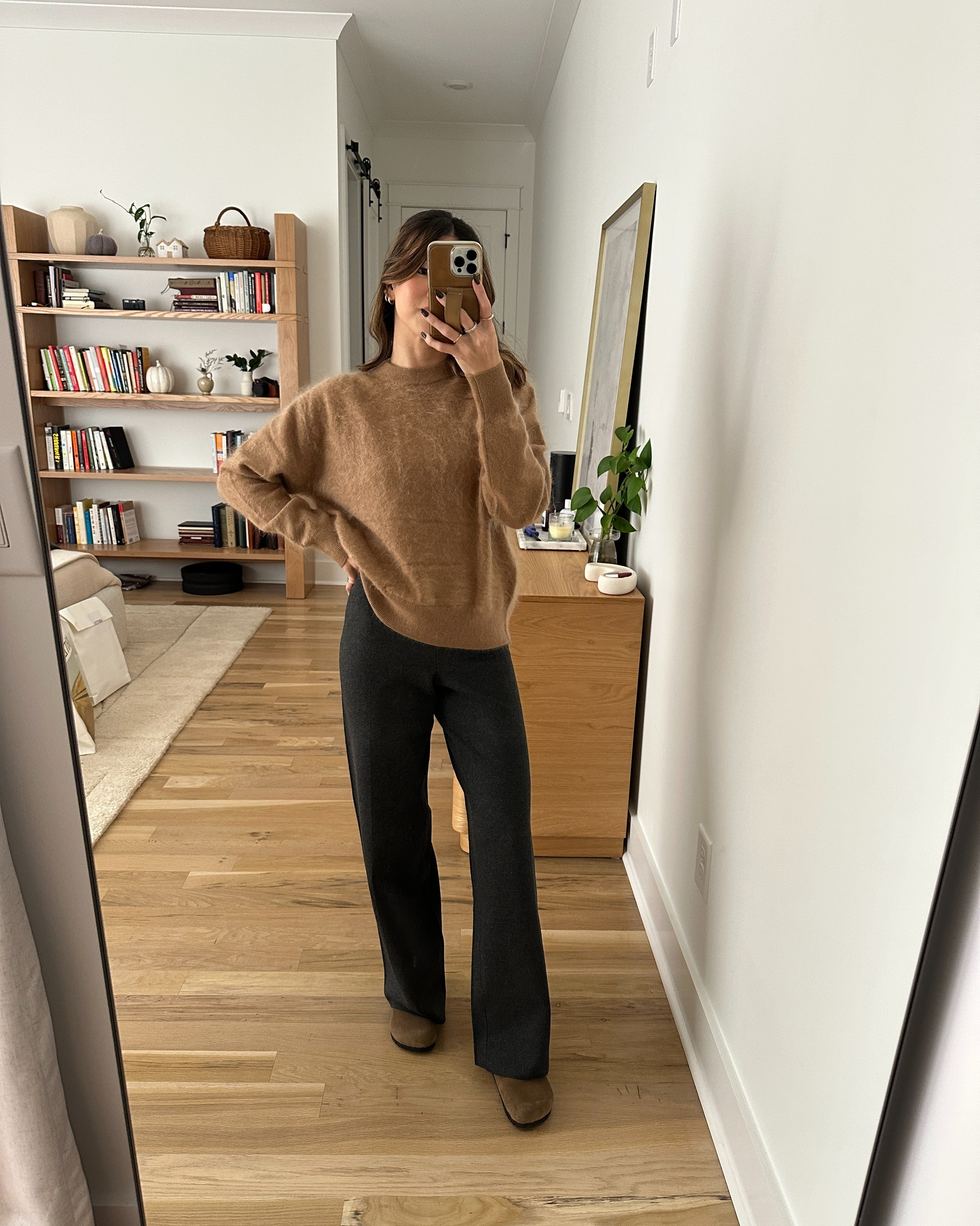 It’s time to shop the @Aritzia sale!! 
Here’s everything you need to know to shop Aritzia 20% off this week!

Aritzia Clientele Sale: 20% off Everything, including 20% off The Super Puff
Thursday, November 20th at 4pm PST - Monday, November 24th

Aritzia Black Fiveday/Public Sale: 20% off Everything, including 10% off The Super Puff
Tuesday, November 25th - Monday, December 1st
Sizing info: XS in the sweater and pants!

petite fashion, get dressed with me, outfit inspiration, ootd, nashville outfit, Nashville influencer, petite style, vacation style, casual outfits, mom style, petite pants, winter dress, winter outfit, winter pants, winter outfit inpso, winter outfit idea,  winter top, winter style, autumn sweater, fall sweater, winter sweater, cozy sweater, cold weather sweater, cold weather outfit, 

 

#LTKCyberWeek #LTKGiftGuide #LTKSaleAlert