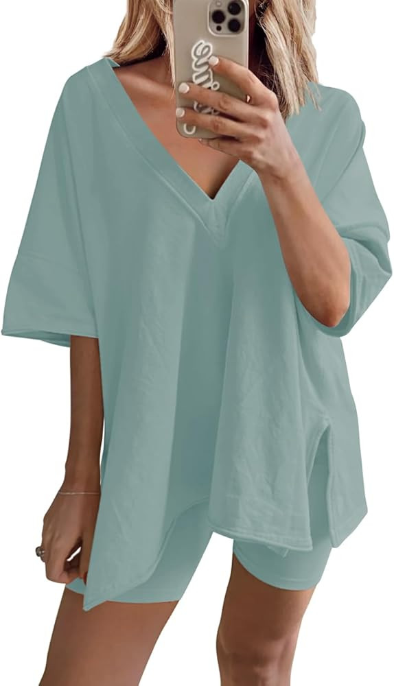 Yanekop Womens Oversized 2 Piece Outfit Sets Reversible V Neck T Shirt Biker Shorts Sports Tracks... | Amazon (US)