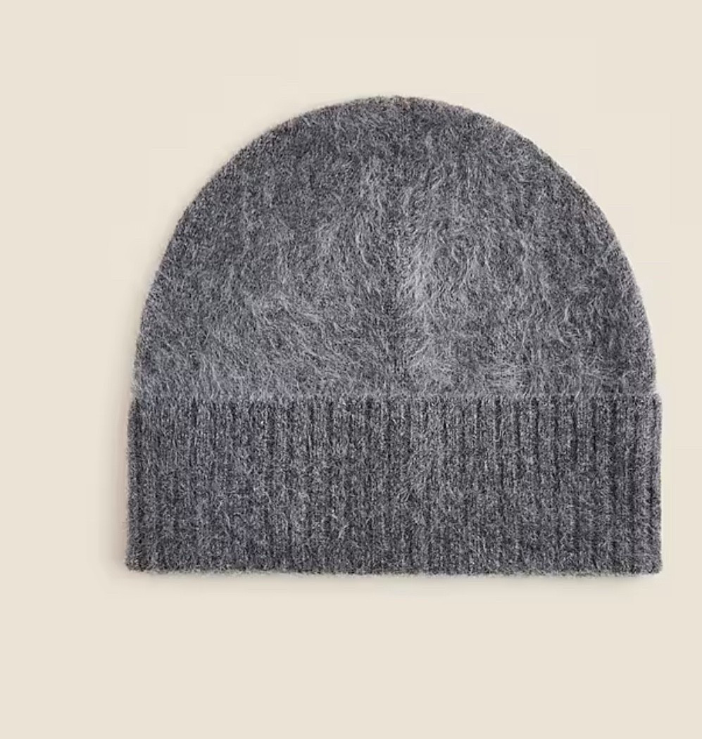 Cashmere beanie on sale

#LTKSaleAlert #LTKGiftGuide