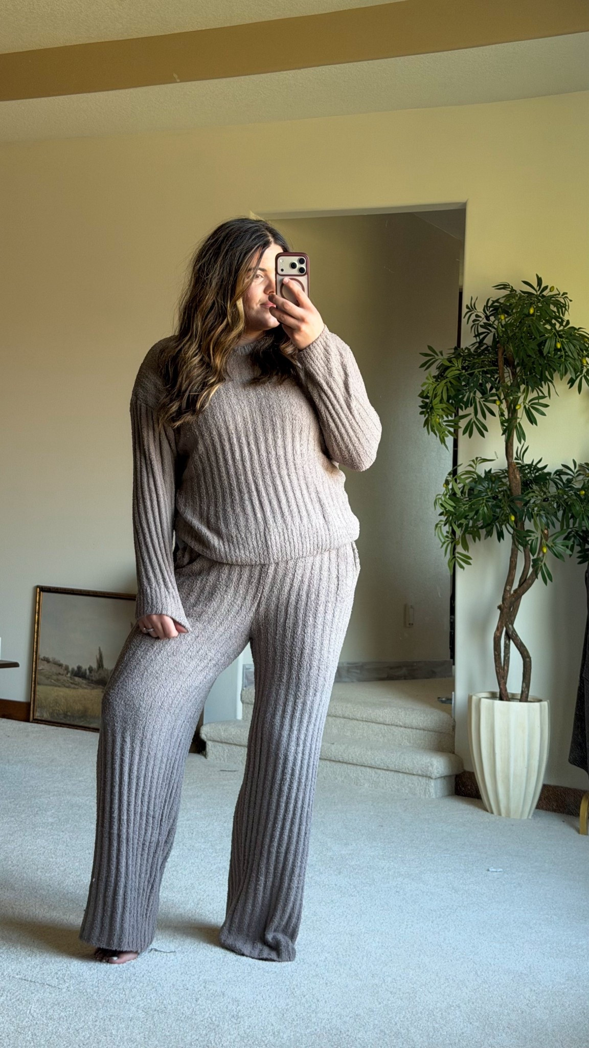 Wow these are so freaking soft 👏🏼 love the length on these too! Wearing xl - perfect winter lounge set or Jammies 

#LTKMidsize #LTKSeasonal #LTKHoliday