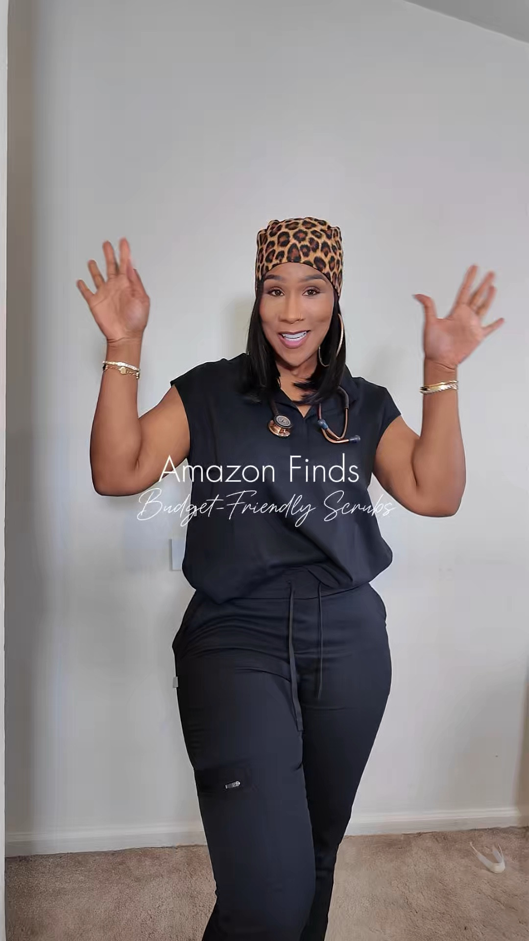 Scrub haul is backkk 

I’m 5’7 | 175lbs | Medium 

#LTKootd #LTKMidsize #LTKSaleAlert