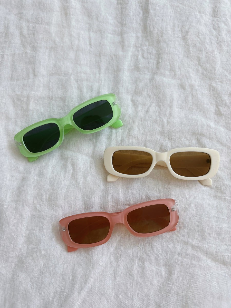 Sunny Day Kids Square Frame Sunglasses | Sun Peony Coconut