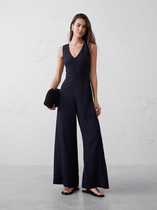 Crepe V-Neck Jumpsuit | Banana Republic Factory