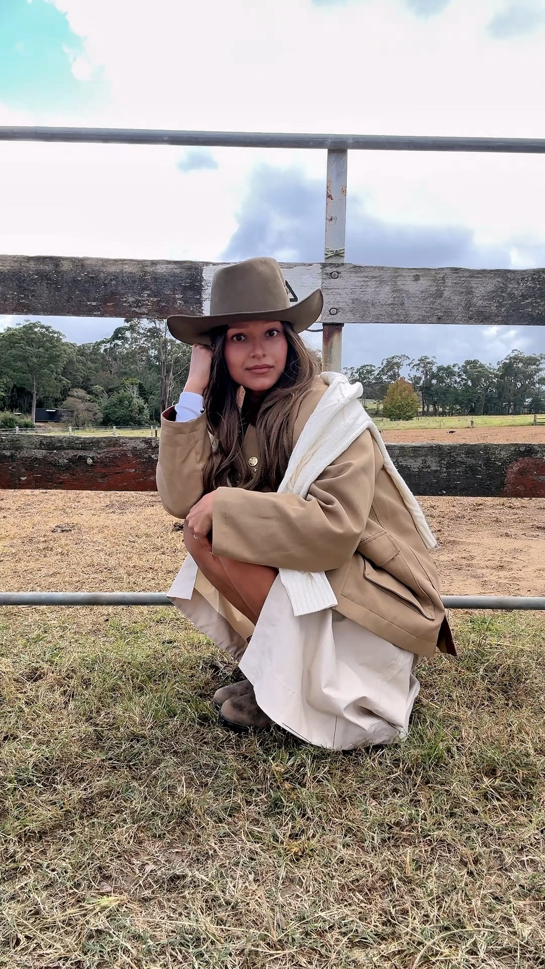 #sportscraft #winterfashion #trenchcoat #barnjacket

#LTKaustralia #LTKnewzealand #LTKautumn
