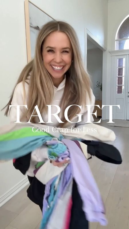 $28 Free People Lookalike Windbreakers?! Are you kidding me?! Ruuuun and snag these at Target while they are in stock and 30% off. 🏃‍♀️🛒🎯
SIZING: small // order your normal size