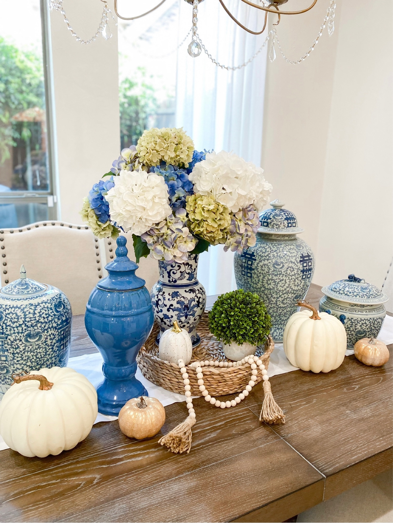 Fall decor 
Grand millennial 
Southern decor 
Home style 
Fall 
Halloween 


#LTKSeasonal #LTKHoliday #LTKhome