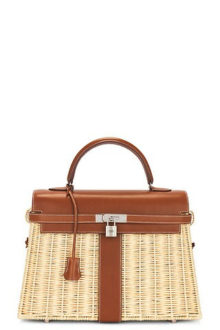 hermes Hermes Wicker Kelly Picnic 35 Handbag in Fauve - Neutral. Size all. | FWRD 