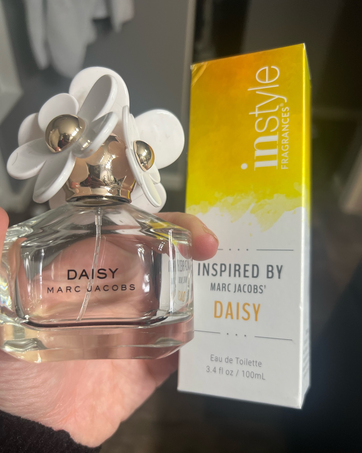 Inspired by Marc Jacobs perfume. Love!! Only $11.99 on Amazon!

#LTKstyletip #LTKsalealert #LTKbeauty