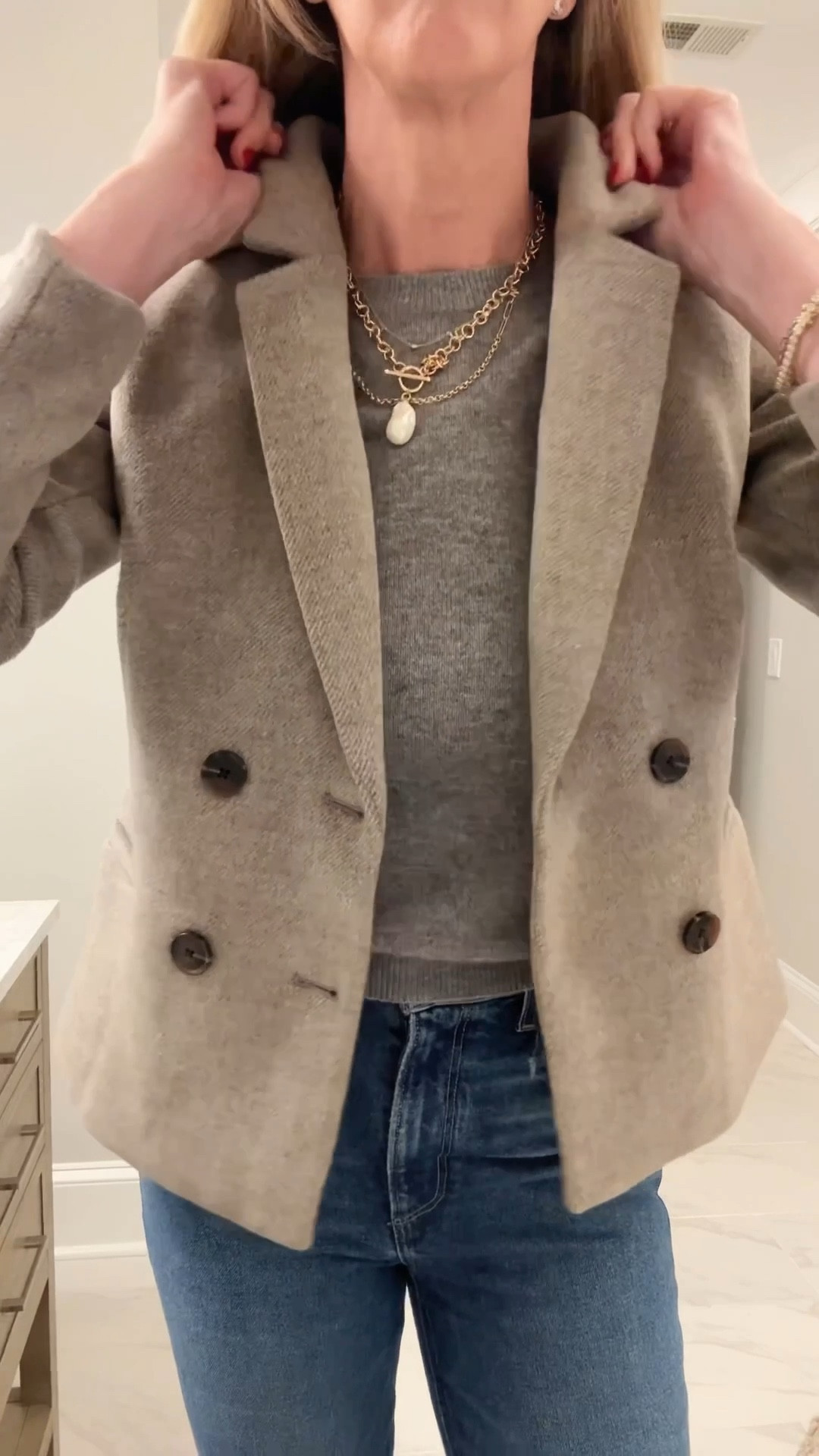 Elevated every day staples for fall and winter.   Cashmere is one of my favorites to start wearing more often this time of year.  It’s versatile, acts as a fabulous layering piece and looks polished.  

Classic style 
Parisian style
French fashion 


#LTKgrwm #LTKOver40 #LTKSeasonal