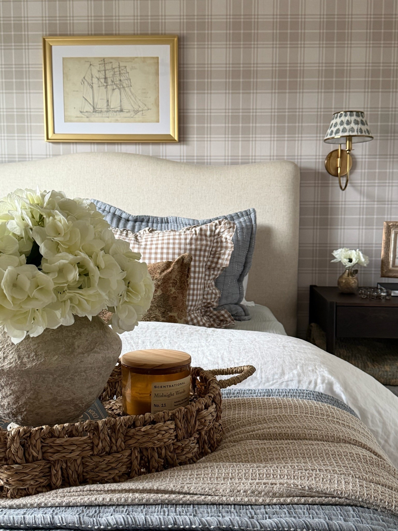 The plaid room in our home is so charming and always feels like something out of a movie 🤍

#LTKHome #LTKSeasonal