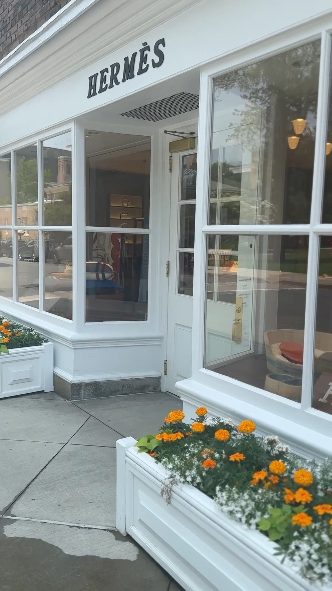 Afternoon stroll by @Hermes 

#LTKGiftGuide #LTKSummerEdit #LTKStyleTip