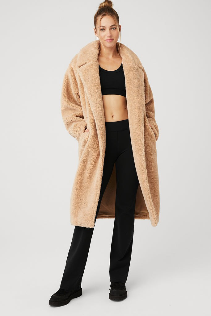 Oversized Sherpa Trench | Alo Yoga (US)