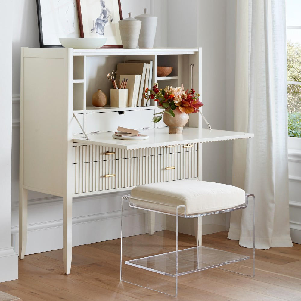Lewis Hutch Desk (45") | Williams-Sonoma