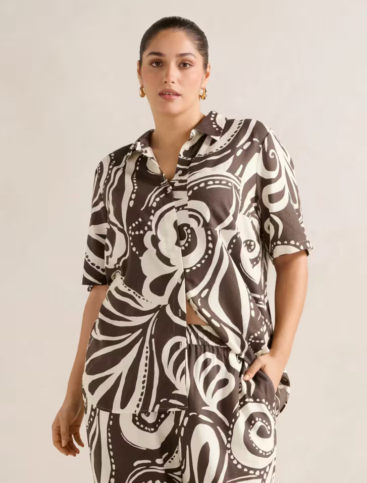 Kailani Curve Linen Button Up Shirt | Forever New (AU)