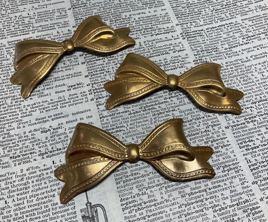 3 Brass Bow Stampings, Findings, Charms, Embellishments for Junk Journals, Altered Art, Assemblag... | Etsy (US)