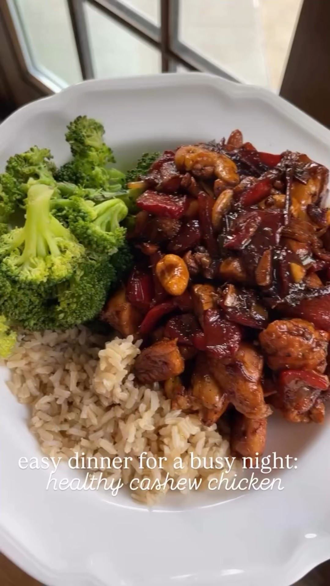 This is a go to for us: the whole family enjoys it and it’s ready so quickly, honestly better than take out (trust me) and even though it’s family friendly, it’s also ww and macro friendly with no weird ingredients 😬 
.
Full recipe on www.sweetsavoryandsteph.com

#LTKFamily #LTKHome #LTKSeasonal