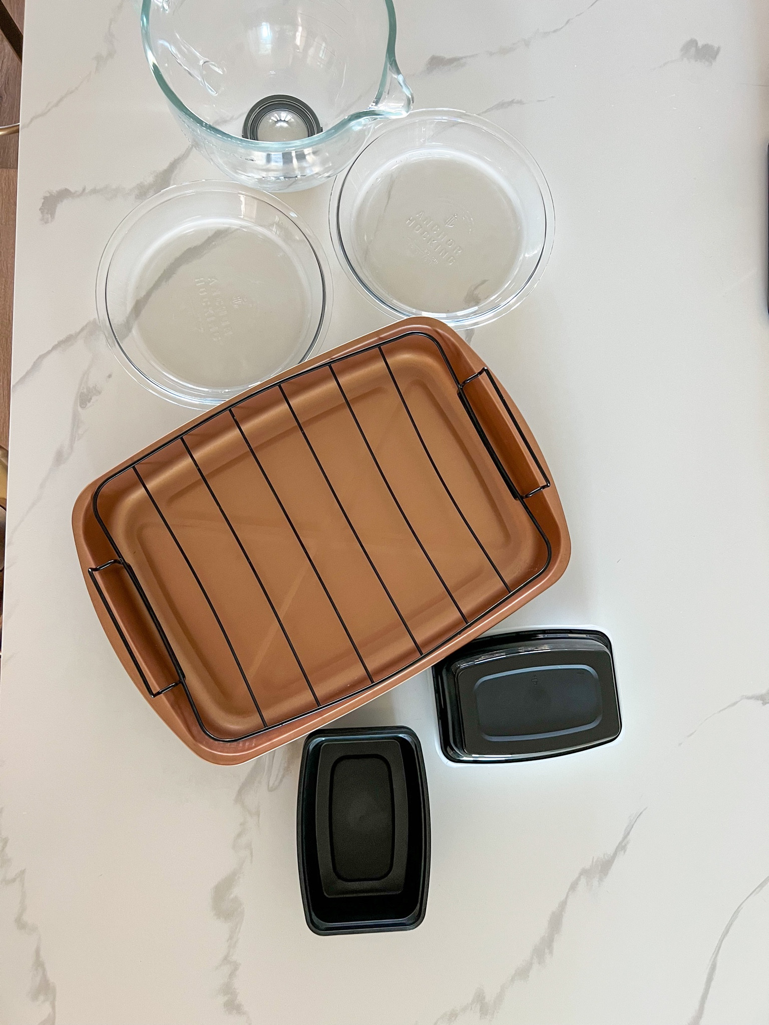 Whether you’re hosting the big dinner or going as a guest, some of these items from Walmart are super helpful (and budget friendly). I keep to-go containers for guests to take home leftovers! Even if you are heating up a pre-cooked Turkey, I highly recommend a roasting pan. This one is under $10 bucks. You can order it online today and still get it in plenty of time. Happy Hosting! 

#LTKhome #LTKHoliday #LTKunder50