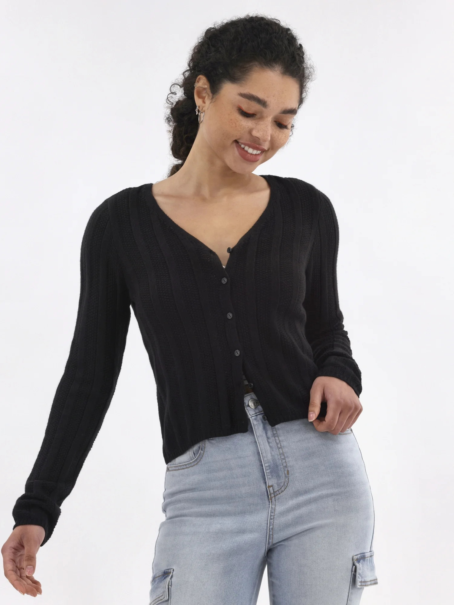 No Boundaries Textured Button Front Cardigan Sweater, Women's | Walmart (US)