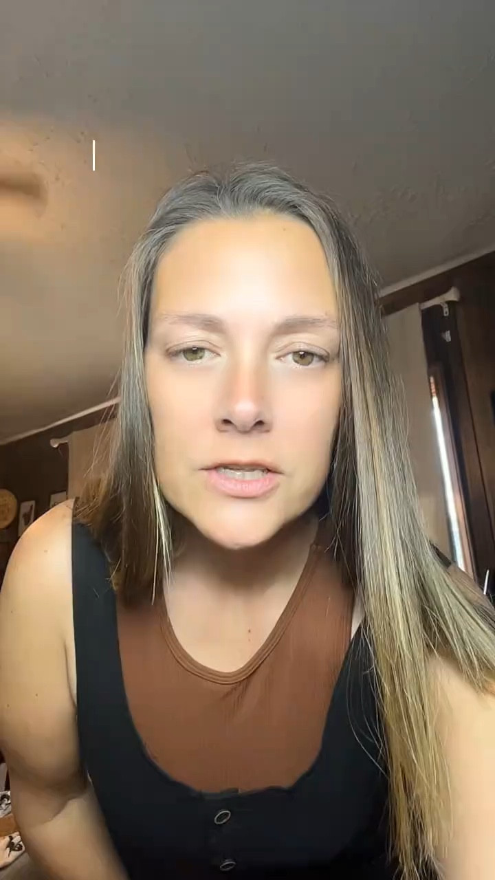 Effortless, breathable, and totally flattering — this linen jumpsuit is a curvy girl’s dream! 🤍

Lightweight fabric + flowy design hides tummy and thigh insecurities while keeping you cool and confident. Perfect for brunch, errands, or date night ✨

Features:
• Lightweight linen fabric
• Breathable + non-clingy fit
• Flowy tummy coverage
• Relaxed leg (no thigh cling)

Available in XS–2XL — your go-to outfit for style + comfort all season!

Shop now for your perfect fit 👇


#LTKPlusSize #LTKmomlife #LTKMidsize