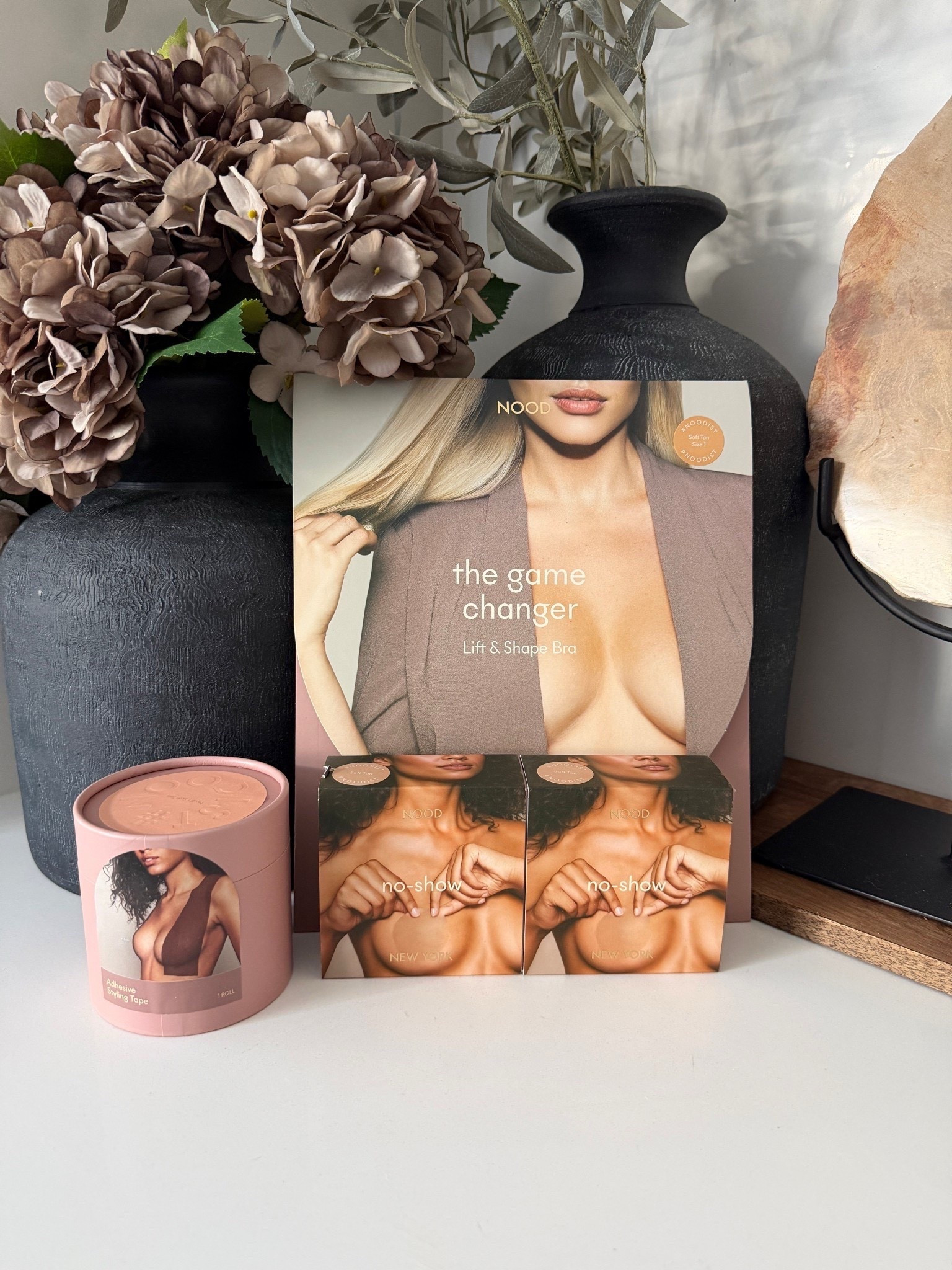 Nood The Game Change Bra 
Nood No-Show nipple covers 