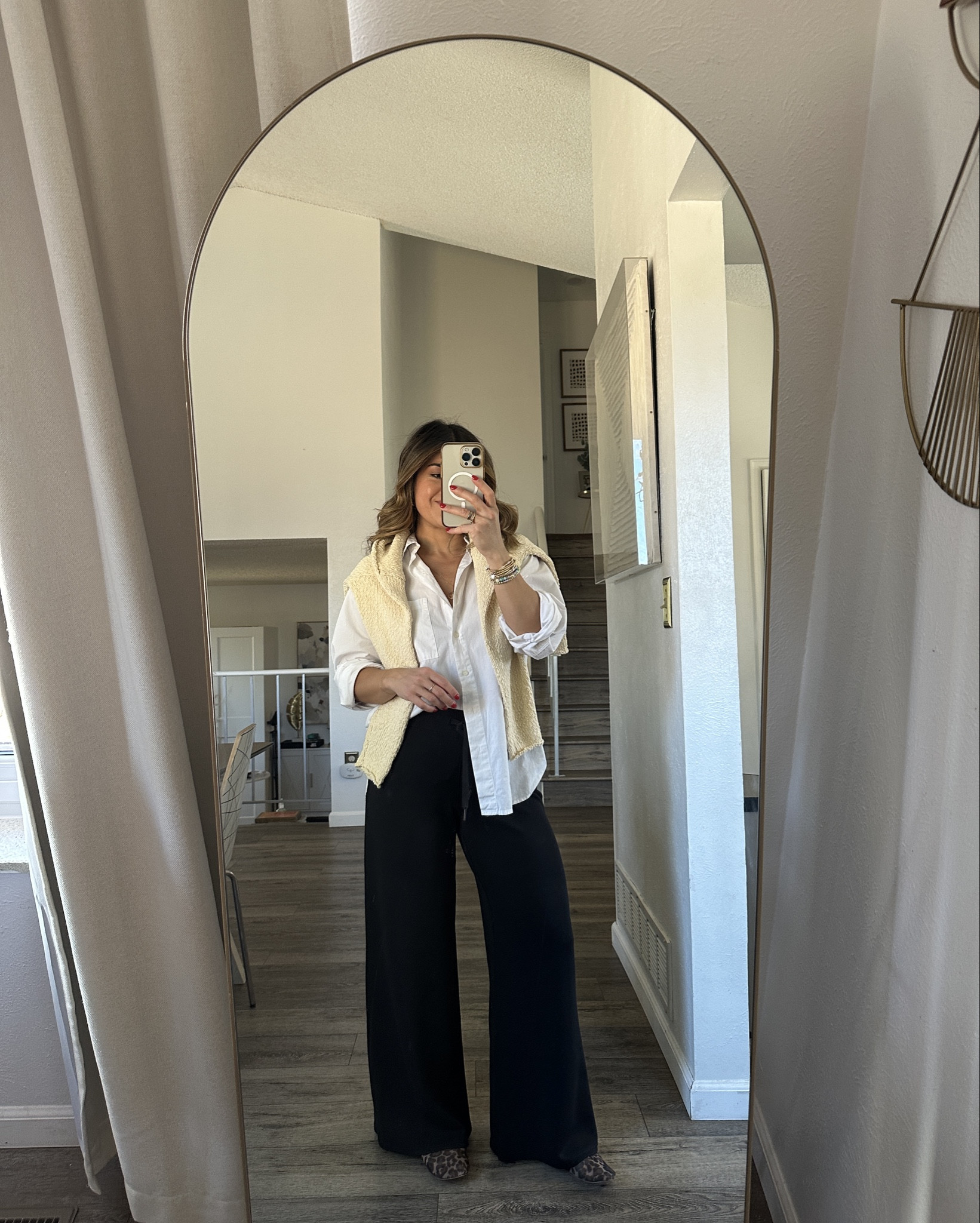 Another chic way to style my favorite Spanx wide leg pants!!
Shirt size small
Pants size small

#LTKWorkwear #LTKSeasonal #LTKootd