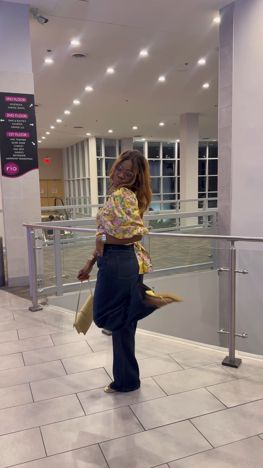 A quick OOTD, what I wore to the movies + dinner last night with my girlfriend

#LTKootd #LTKdayinmylife