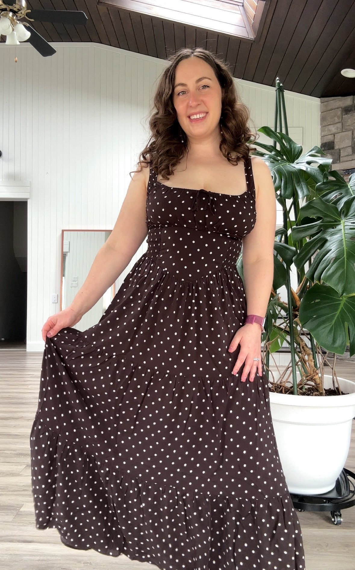 Such an adorable polka dot dress! I
Love how this fits, literally so flattering! I got a medium and I was able to wear a scoop bra underneath without it showing too!

#LTKcanada #LTKsummer #LTKdresses