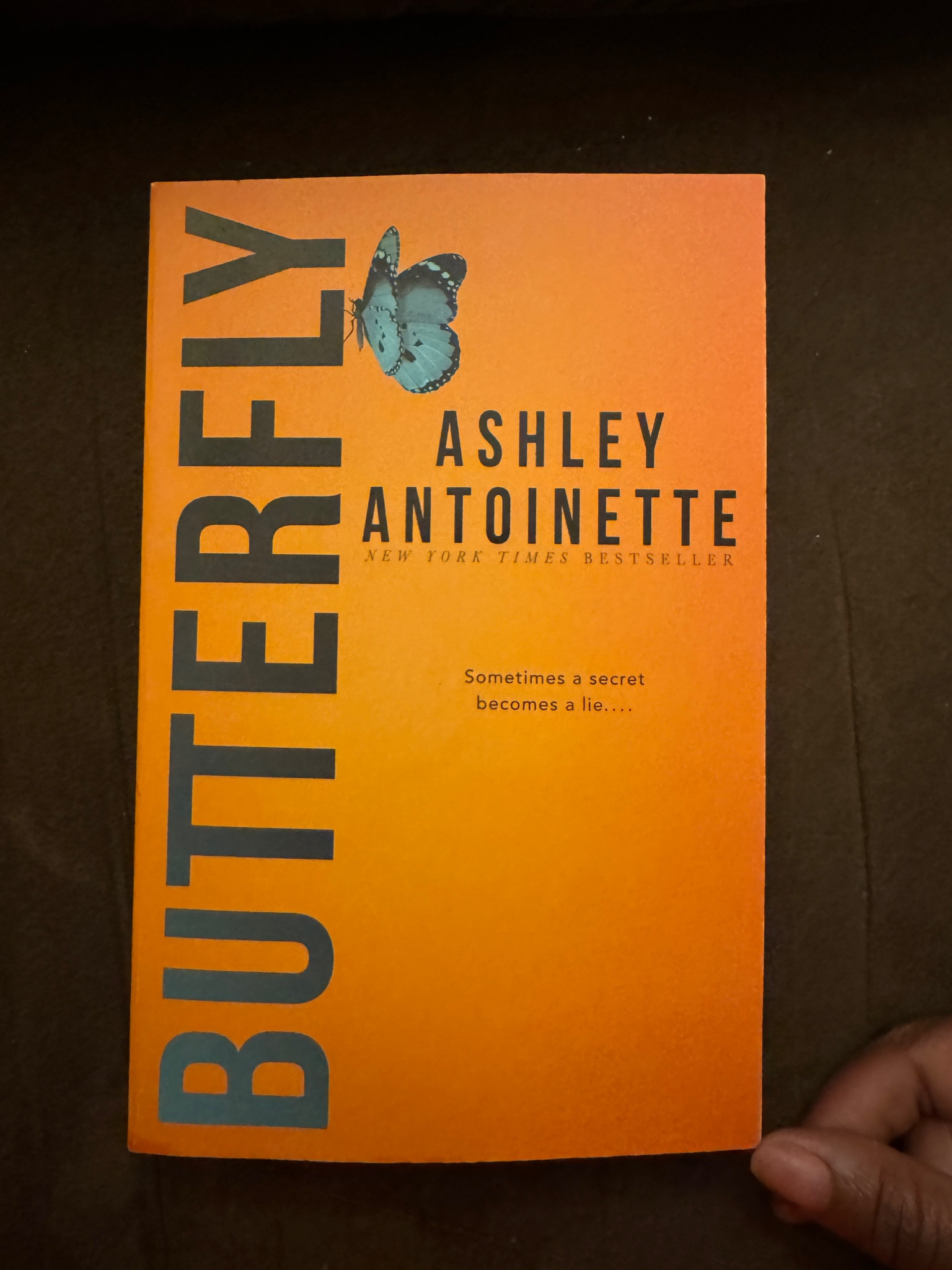 Butterfly #1 of Ashley Antoinette ✨

#urbanbooks #romancebooks 