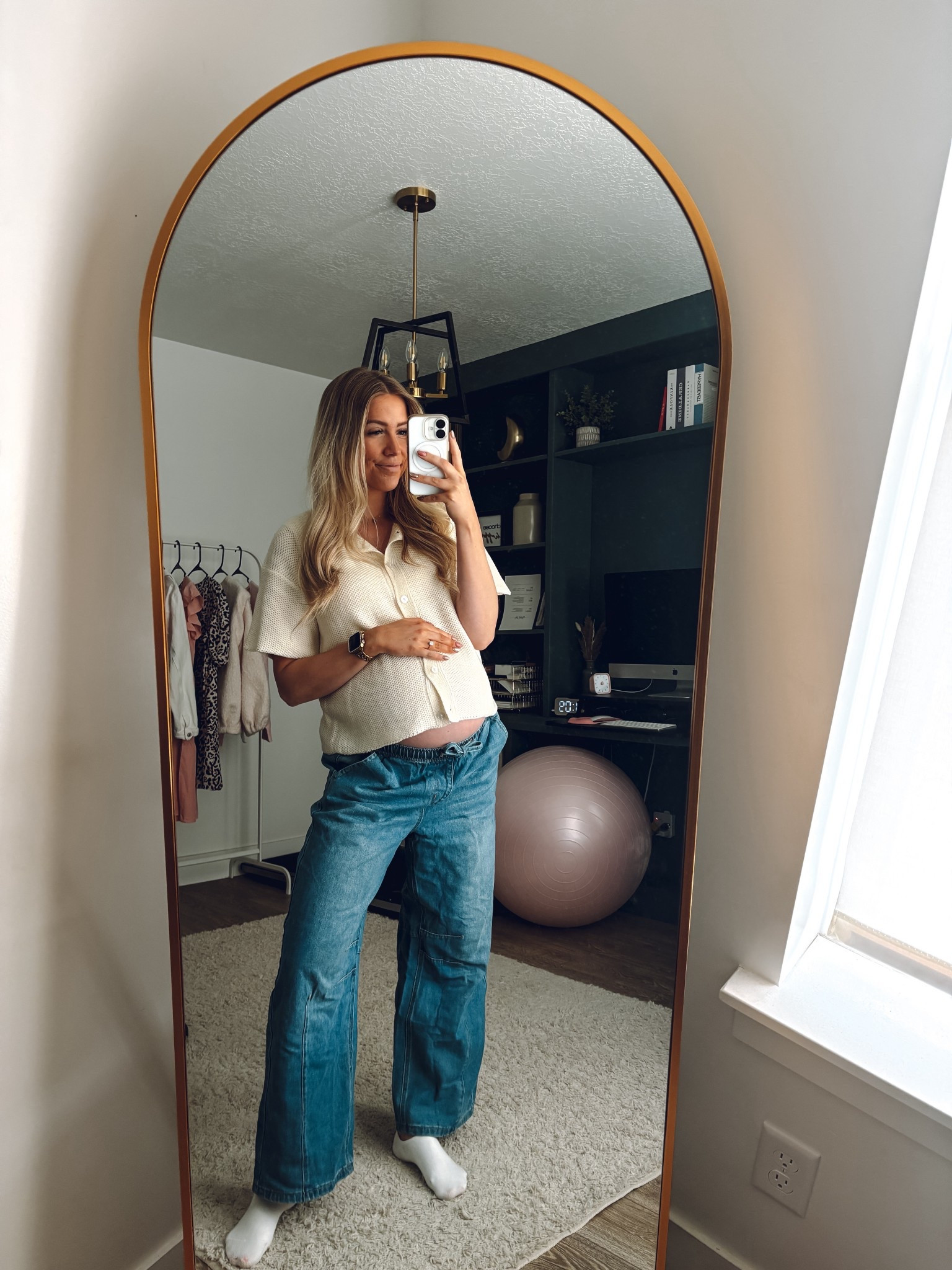 Drawstring jeans?? Yes please!! Especially when in third trimester pregnant haha! Wearing my usual size M

Top: true to size 
Also wearing my fav daily socks

| pregnant | bump friendly | womens jeans 

#LTKSeasonal #LTKBump
